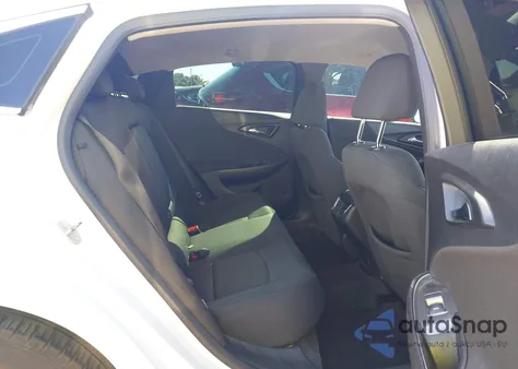 2016 Chevrolet Malibu 1Lt из США, поврежденный, VIN 1G1ZE5ST3GF200500